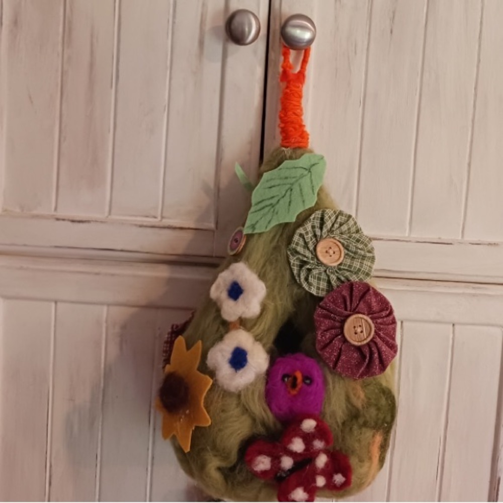 Hand made felt birds 🦅 nest